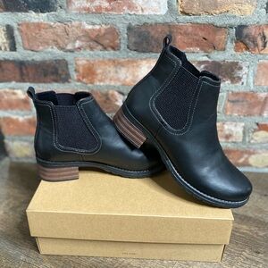 Eastland Chelsea Boot
